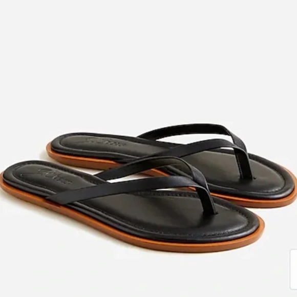 J. Crew Shoes - NWOT J. Crew Women’s Sorrento Thongs In Black Leather Flip Flops in a size 8.